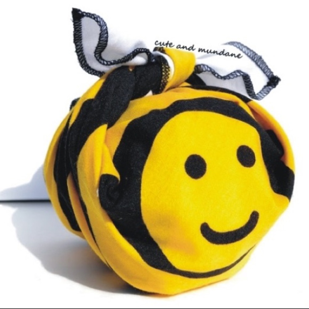 {NWOT} [Lush] {Yellow, Black, & White} [Bee Knot Wrap] {One Size}